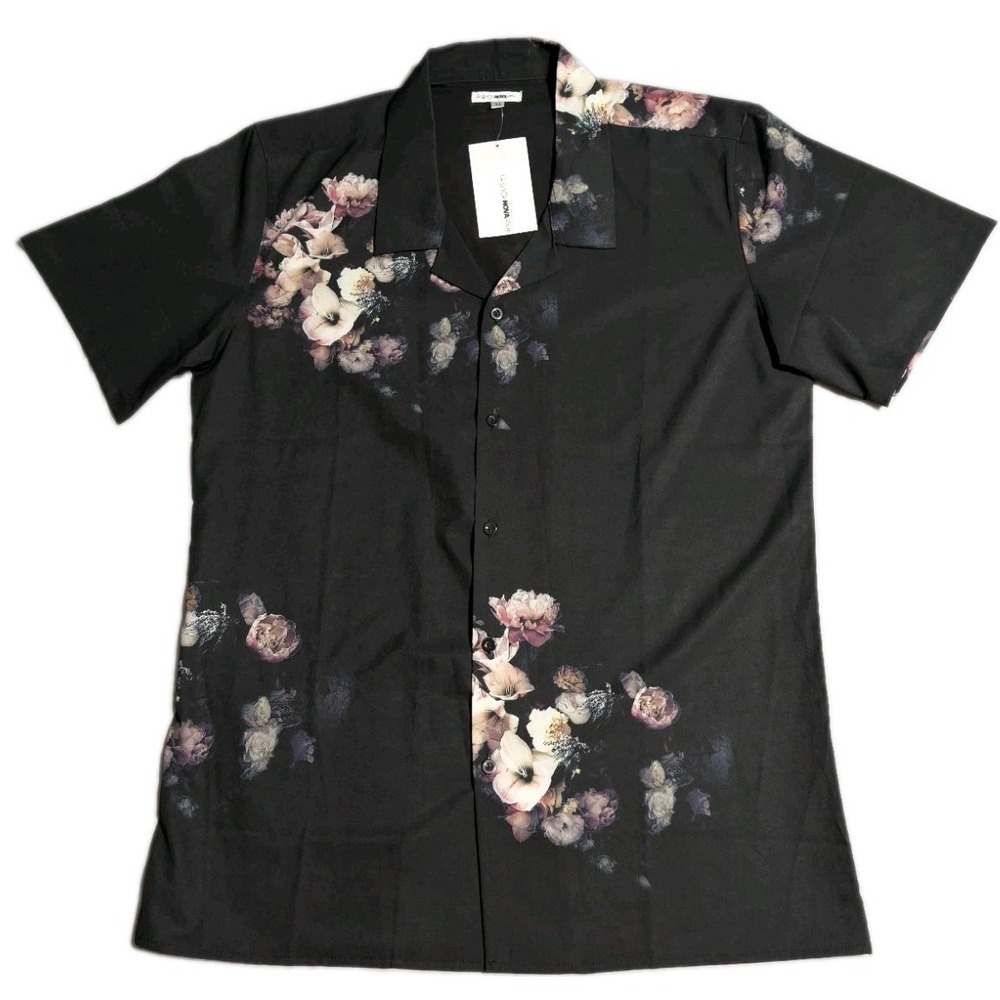 Fashion Nova Men Decisions Camp Shirt Mens M Black Floral Button Up NWT